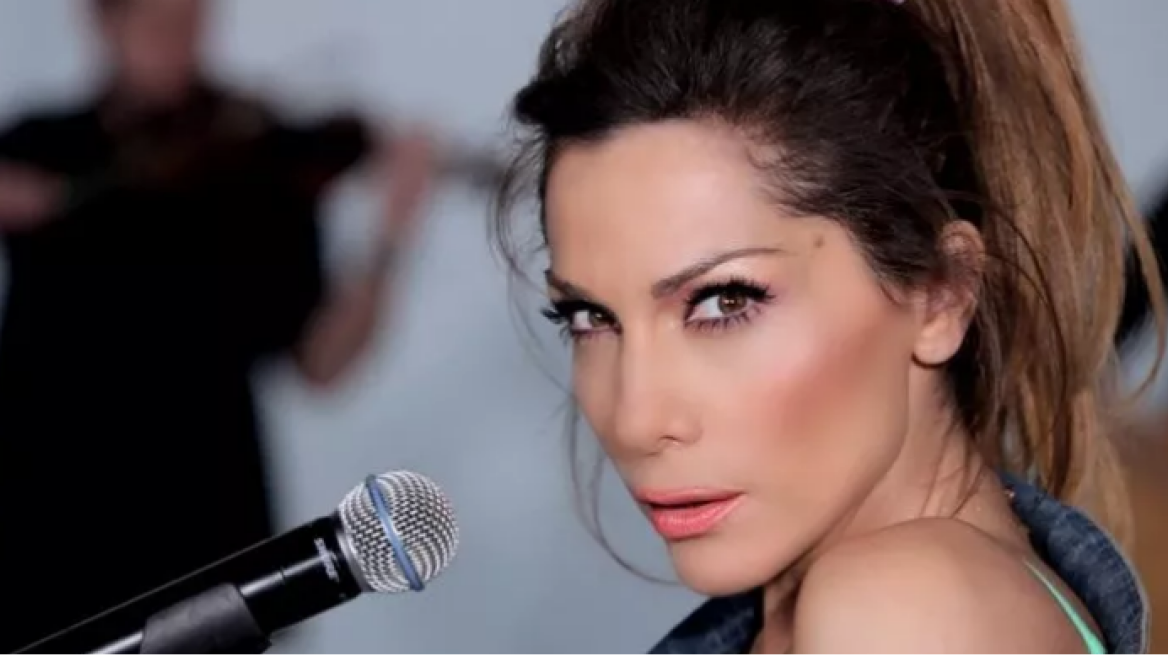 Despina Vandi preparing for Mamma Mia