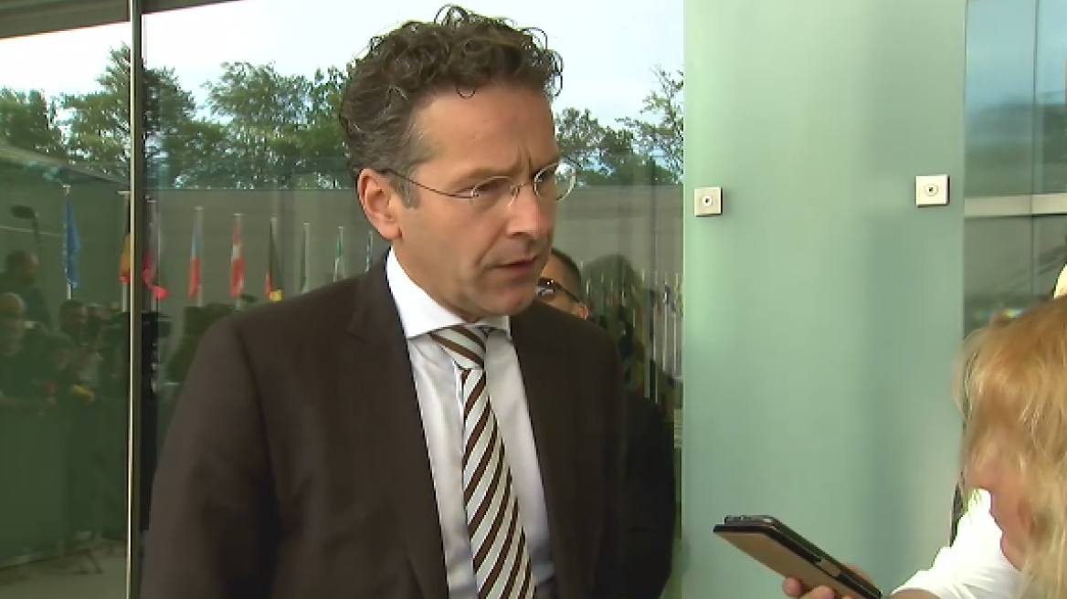 Ντάισελμπλουμ: Ακούω καλά νέα για την Ελλάδα αλλά θέλω να τα ακούσω και από τους θεσμούς