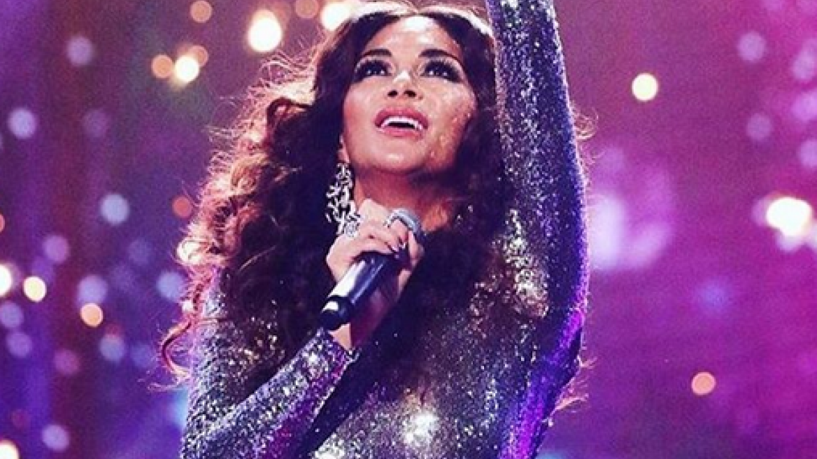 Η λαμπερή εμφάνιση της Nicole Scherzinger στο βρετανικό «Χ-Factor»
