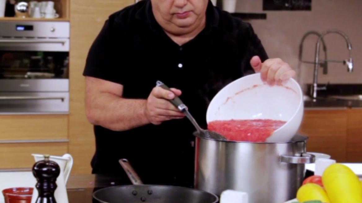 Λαζάνια με κοτόπουλο, ντομάτα και mozzarella