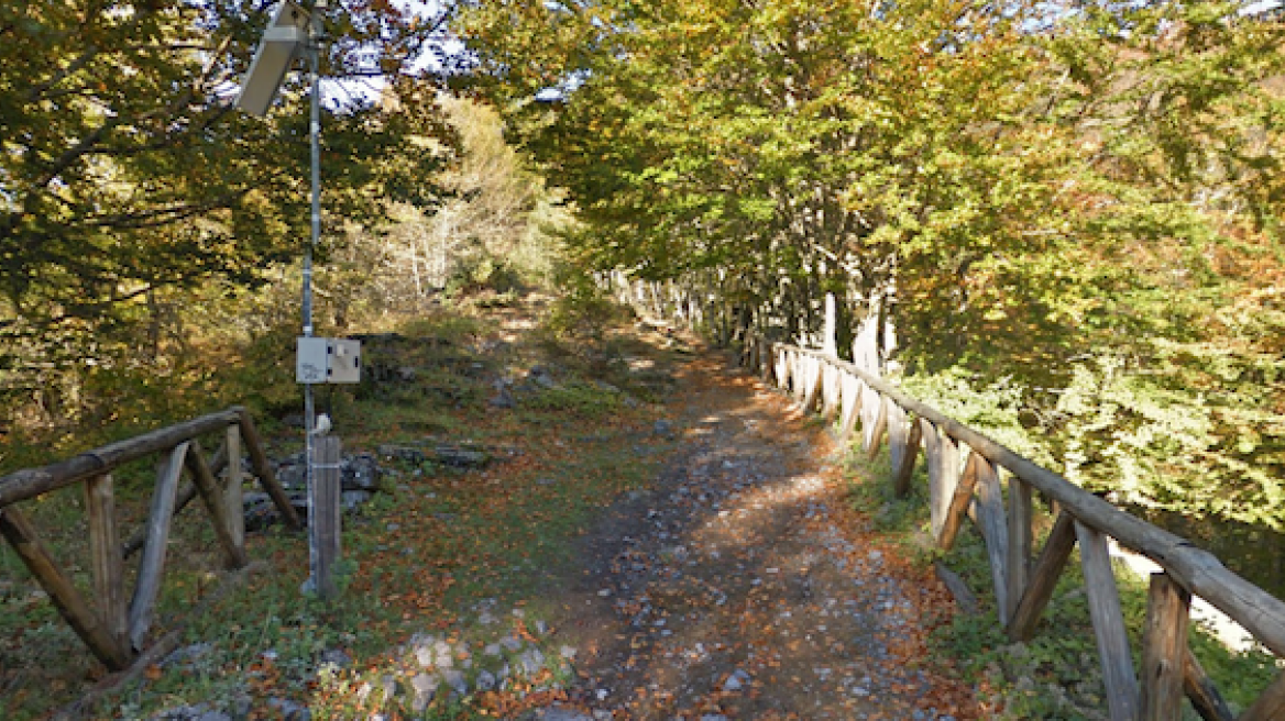 Hike on Mount Olympus with one click! (amazing trekking!)