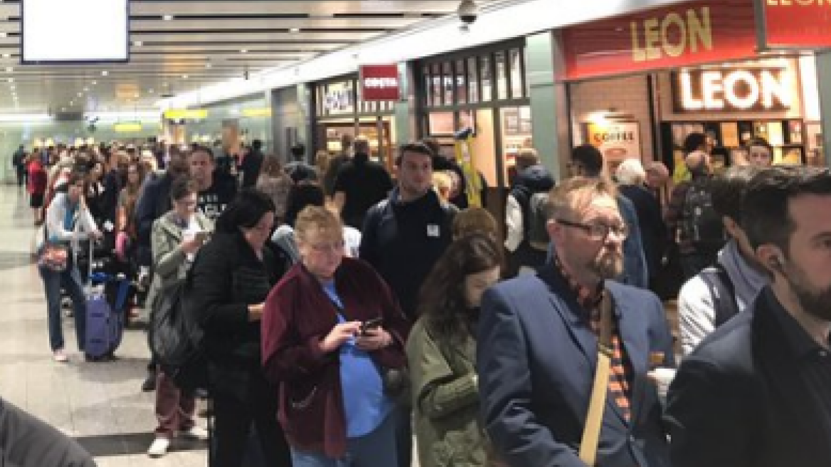 Ύποπτο πακέτο εντοπίστηκε στο αεροδρόμιο Χίθροου του Λονδίνου 