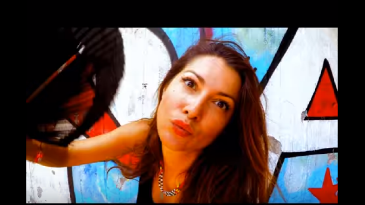 Manu Chao and Klelia Renesi in new video clip (videos)
