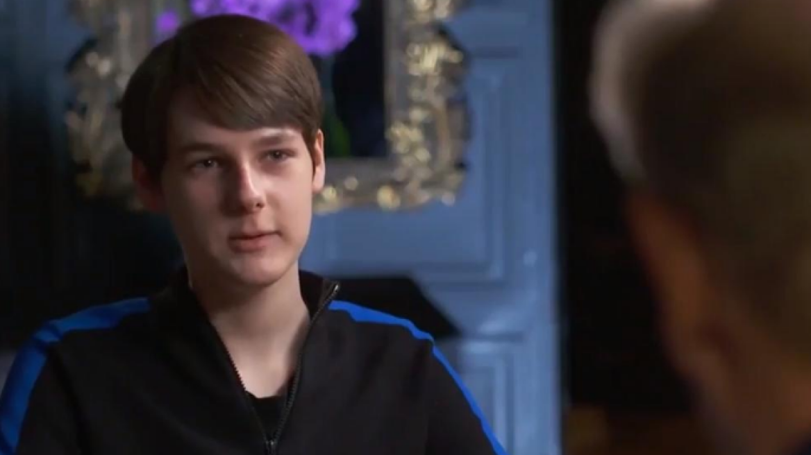 Βίντεο: 12χρονος άρχισε να αλλάζει φύλο πριν από δύο χρόνια αλλά τώρα... το μετάνιωσε