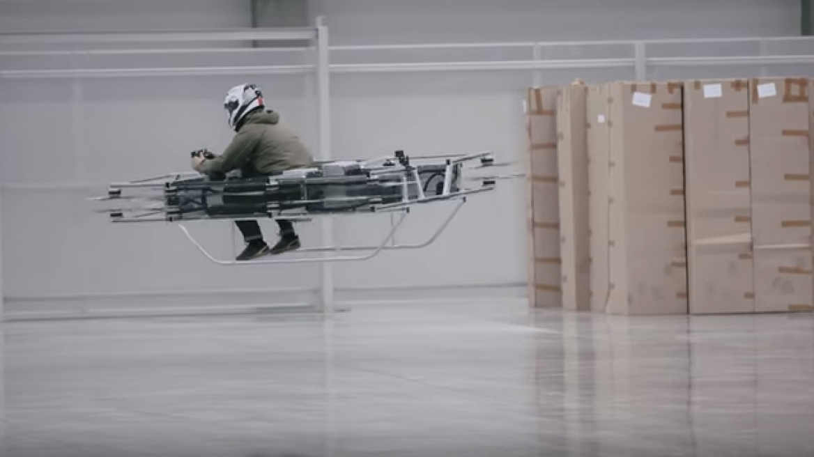 Incredible futuristic flying vehicle by Kalashnikov! (video)