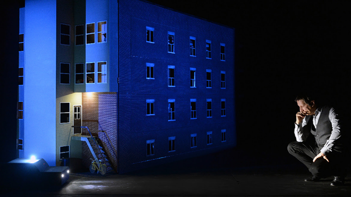 Τίτλος, ένας τριψήφιος αριθμός