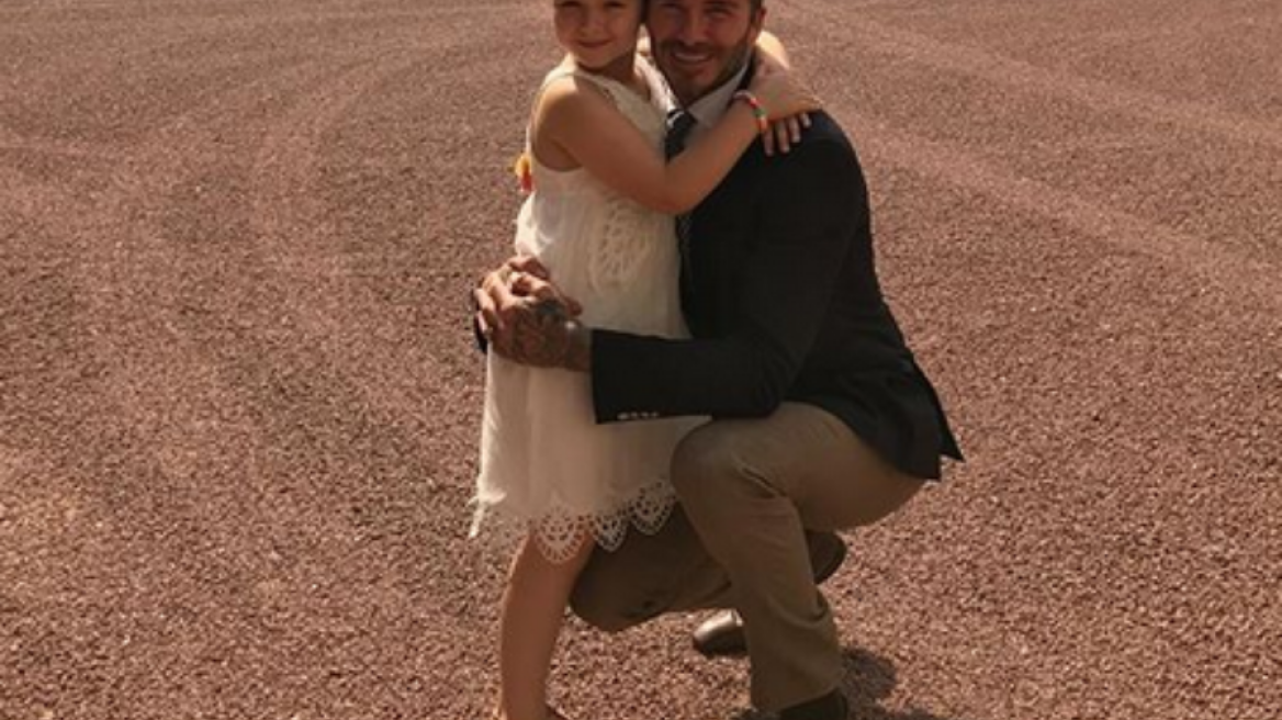 Η Harper Beckham είναι posh από κούνια