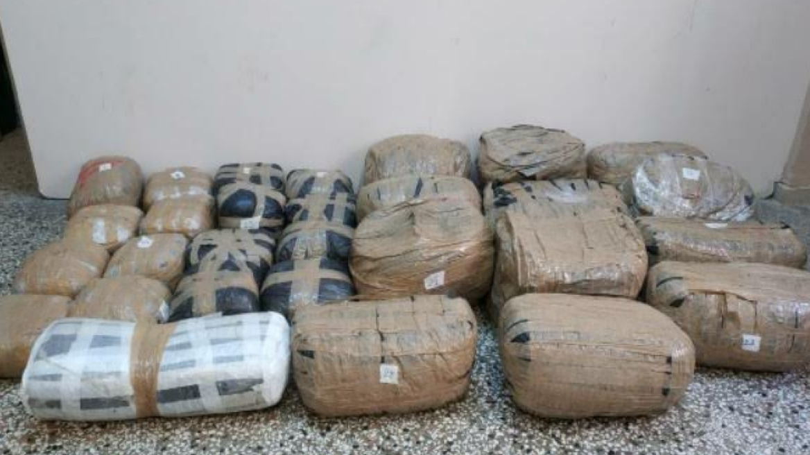 Έκρυψε 130 κιλά χασίς σε δάσος της Καστοριάς