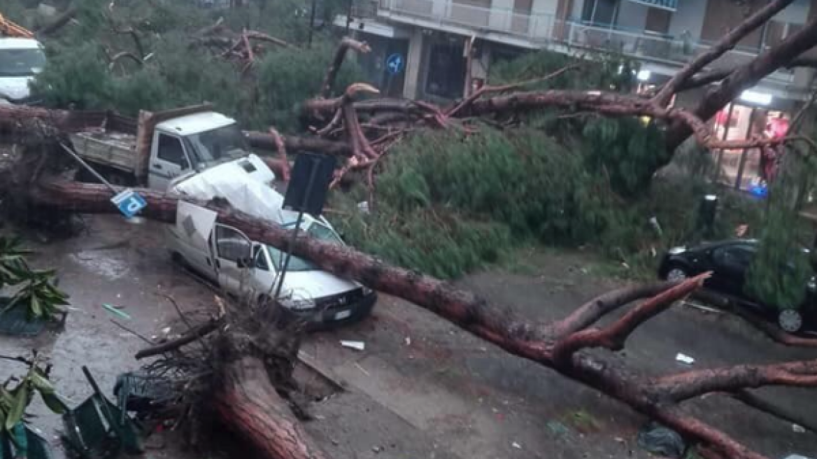Ιταλία: 10  νεκροί από την κακοκαιρία στη βόρεια Ιταλία