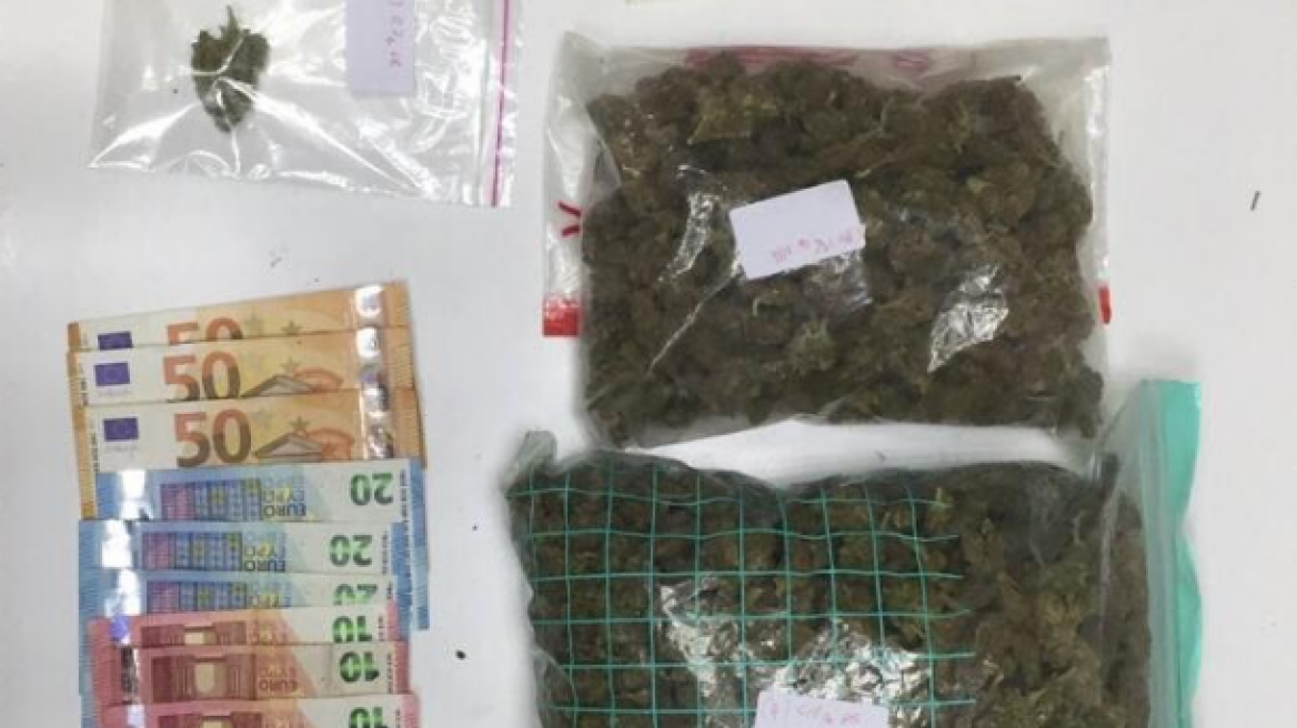 Χειροπέδες σε διακινητή χασίς στην Κατερίνη