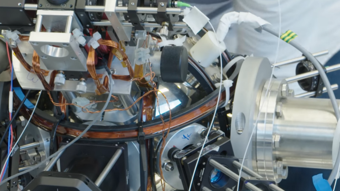 Βίντεο: Δημιουργήθηκε η πρώτη στον κόσμο κβαντική «πυξίδα»