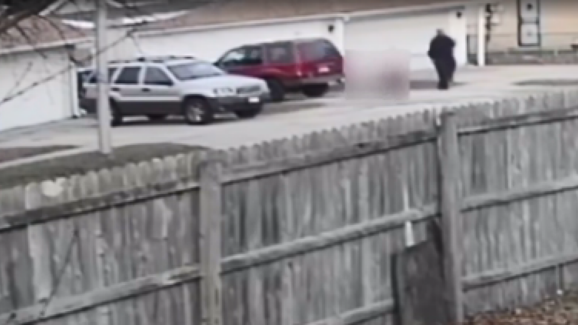 Βίντεο σοκ από την απαγωγή μικρού κοριτσιού - Την άρπαξε ενώ γυρνούσε από το σχολείο