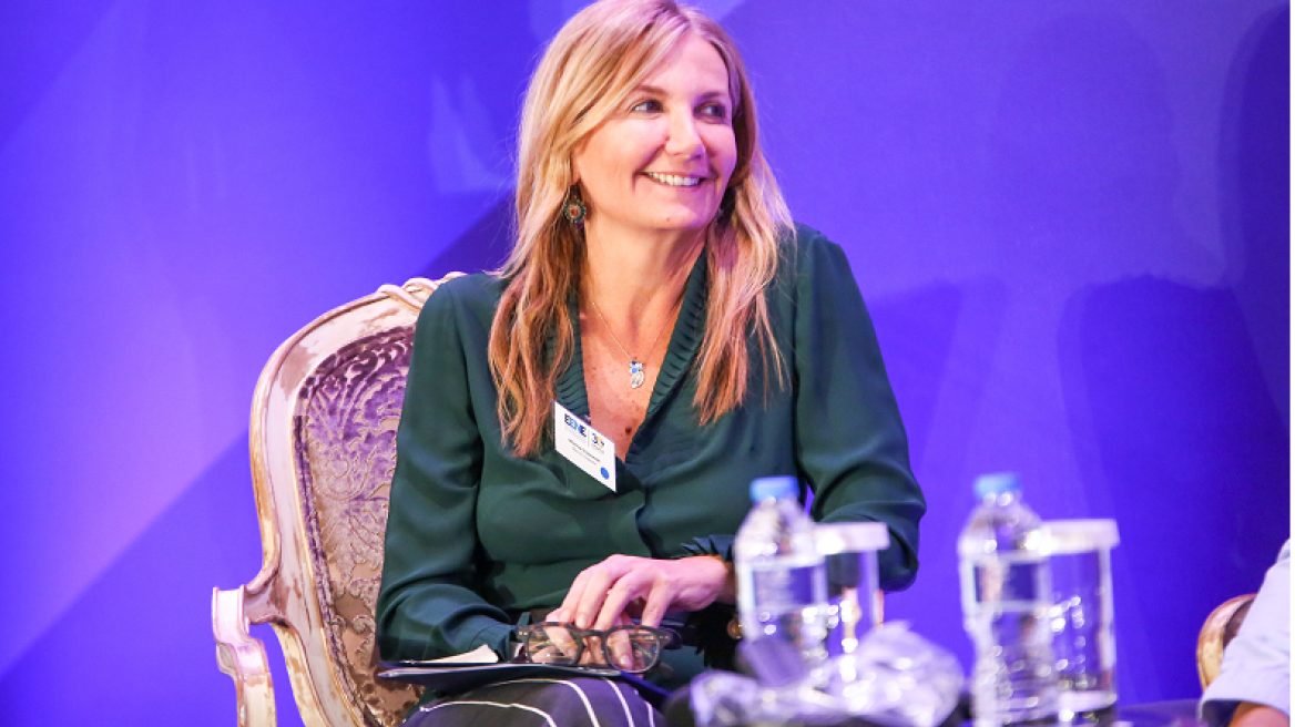 Το χτένισμα της Μαρέβα Μητσοτάκη που θα σε βγάλει ασπροπρόσωπη