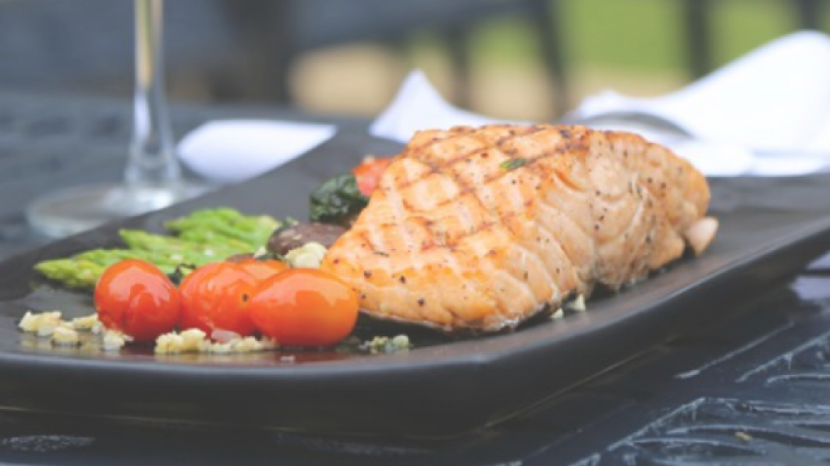 10 νόστιμες συνταγές με σολομό για κάθε μέρα