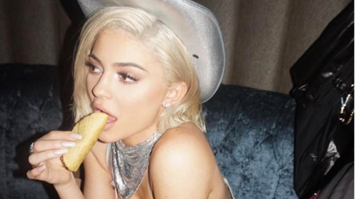 Food Junkie: Η νεαρή εκατομμυριούχος είναι εθισμένη 