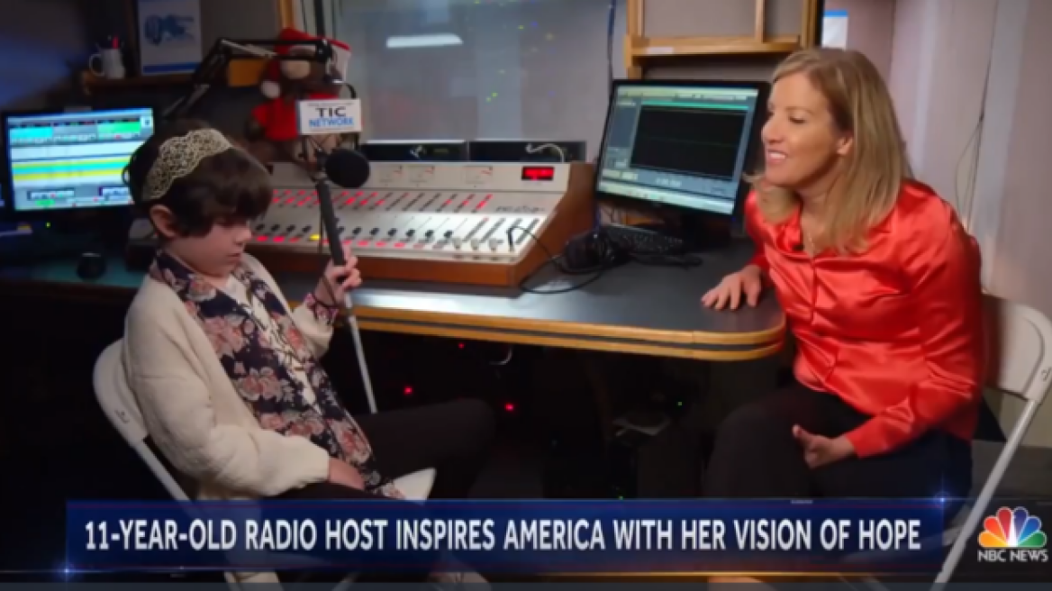 Βίντεο: Η «άκυρη» ερώτηση δημοσιογράφου σε τυφλό κορίτσι και η πληρωμένη απάντηση