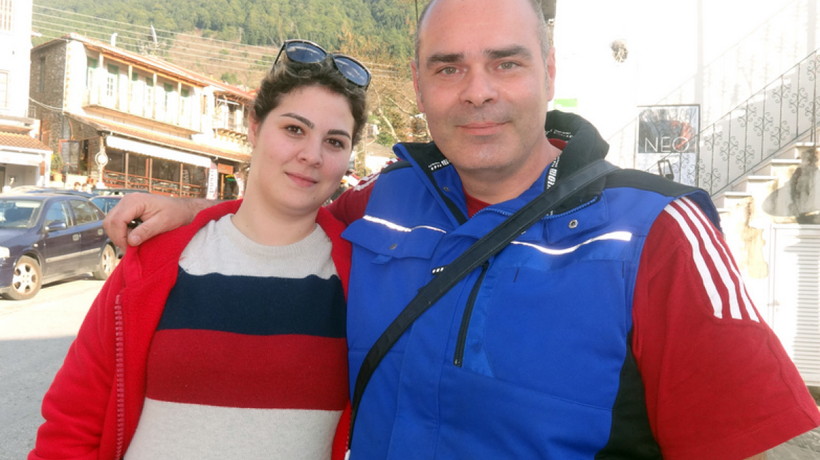 Συγκινεί η Ναριμάν που ζει στην Κόνιτσα: Στην Ελλάδα άλλαξε η ζωή μου, έβγαλα τη μαντίλα κι ένιωσα ελεύθερη