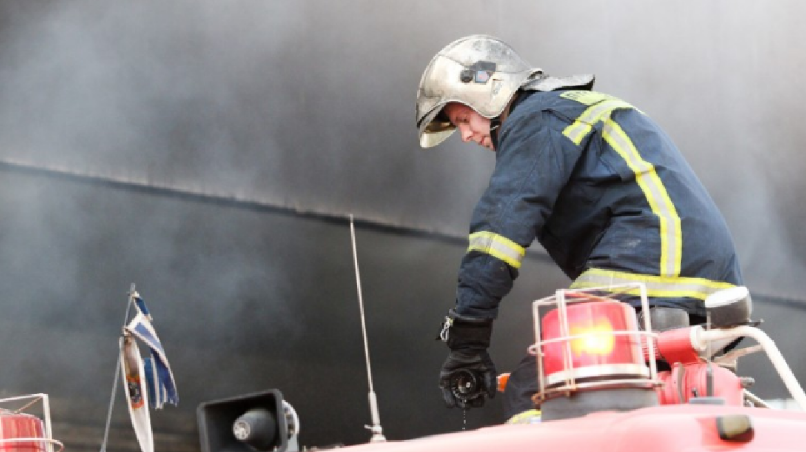 Θεσσαλονίκη: Στις φλόγες λεωφορείο του ΚΤΕΛ 