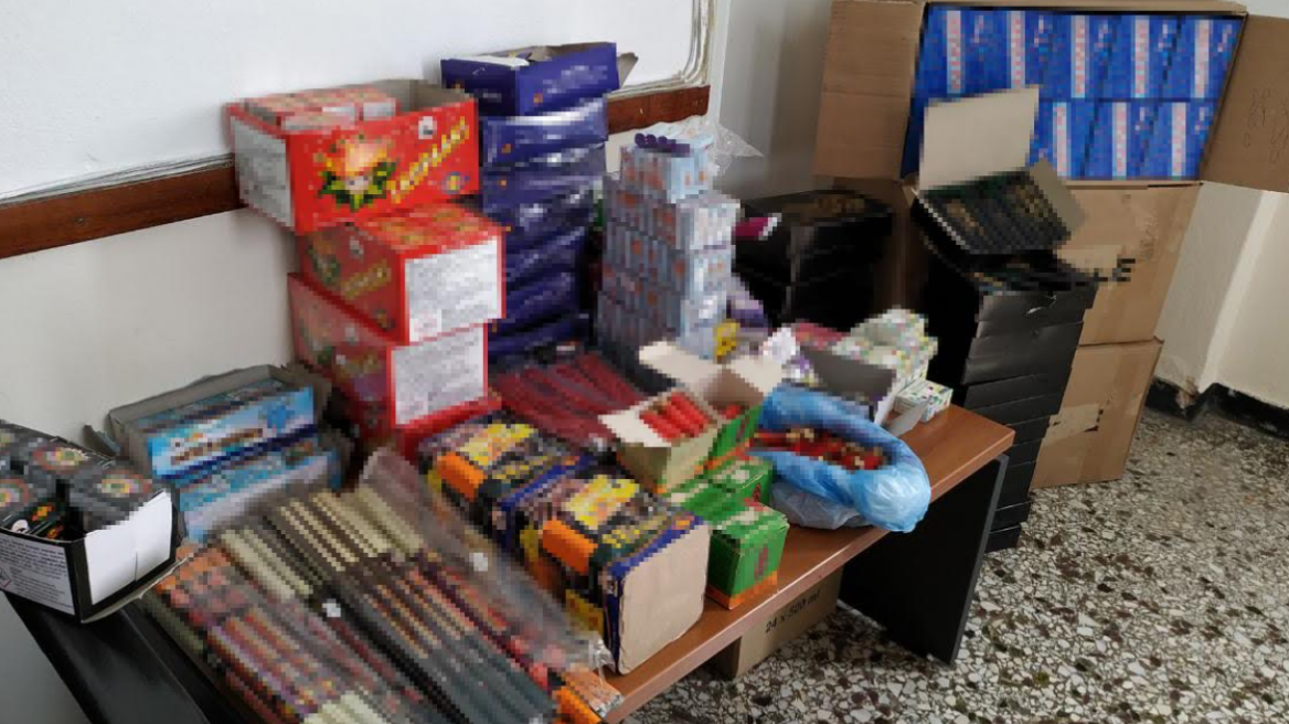 Συλλήψεις για κροτίδες σε Καλαμάτα, Πάρο, Ρέθυμνο και Πάτρα