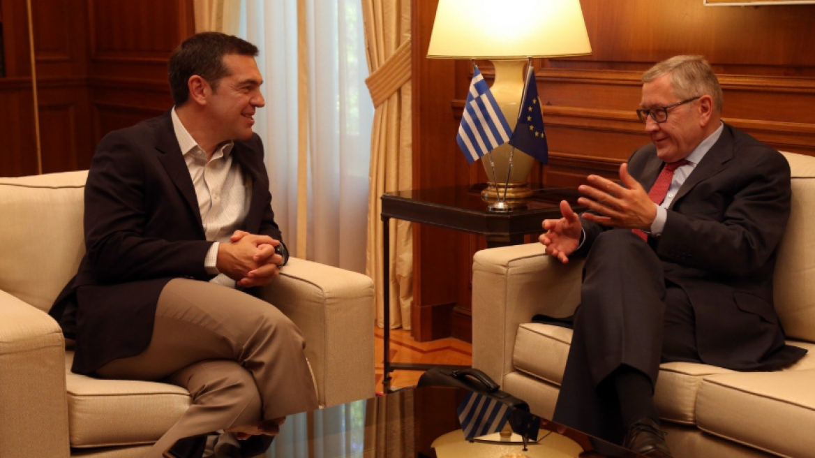 Σε εξέλιξη η συνάντηση του Αλέξη Τσίπρα με τον Κλάους Ρέγκλινγκ