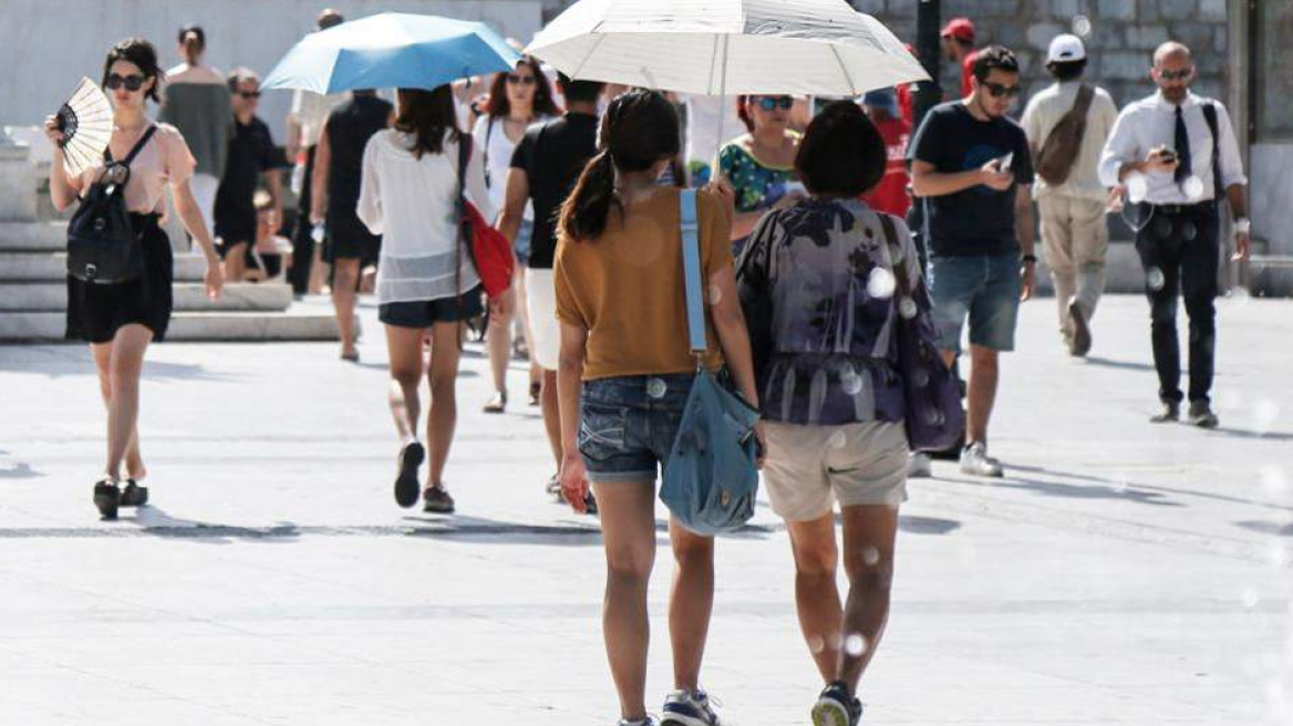 Καιρός: Στα ύψη η θερμοκρασία σήμερα - Πότε έρχονται βροχές και καταιγίδες 