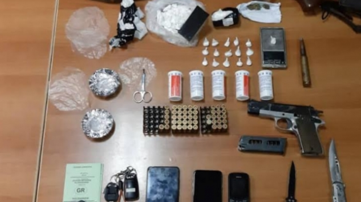 Κρήτη: Έκρυβαν 102 γραμμάρια κοκαΐνης - Συνελήφθησαν δύο άνδρες 