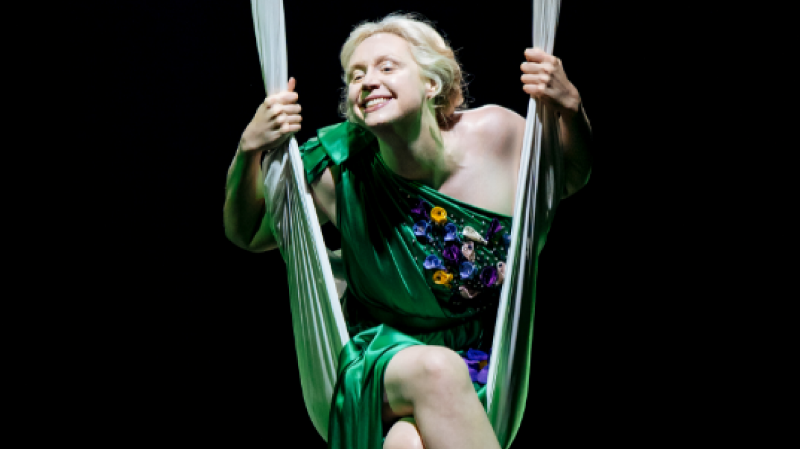 «Όνειρο καλοκαιρινής νύχτας»: Μια φαντασμαγορική παραγωγή με τη Μπριάν του Game of Thrones