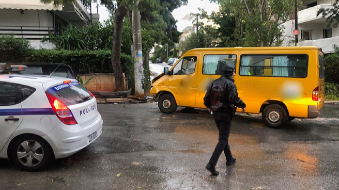 Παπαγεωργίου της Τροχαίας Αθηνών στο ΘΕΜΑ 104,6: Πάνω από 400 οι παραβάσεις σε σχολικά λεωφορεία 