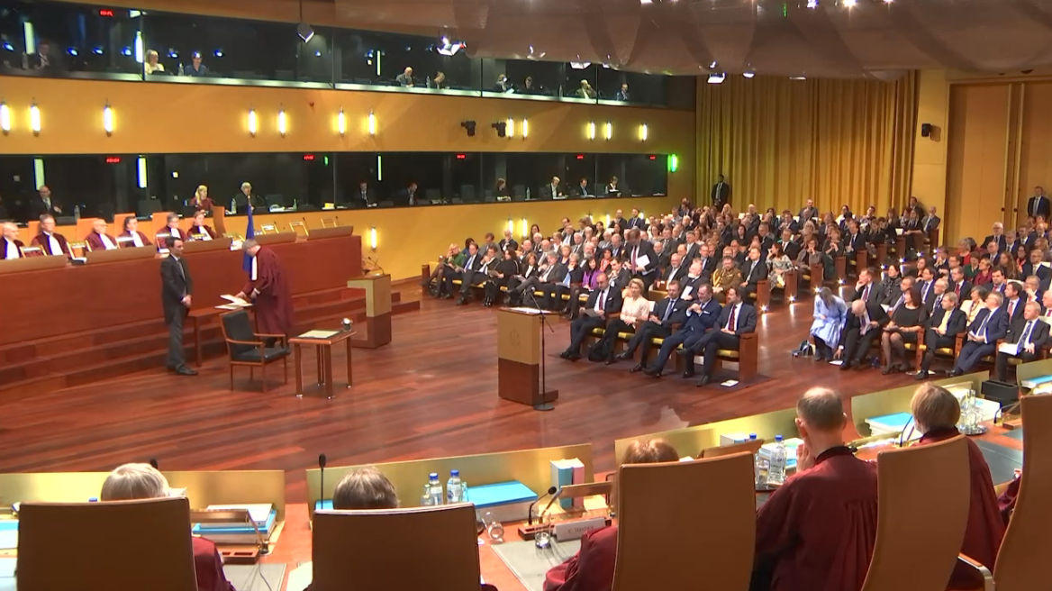 Λουξεμβούργο: Ορκίστηκε επίσημα η νέα Ευρωπαϊκή Επιτροπή