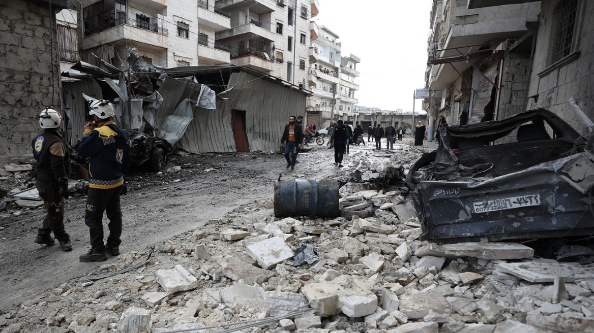 Συρία: Δεκάδες νεκροί από βομβαρδισμούς σε Χαλέπι και Ιντλίμπ