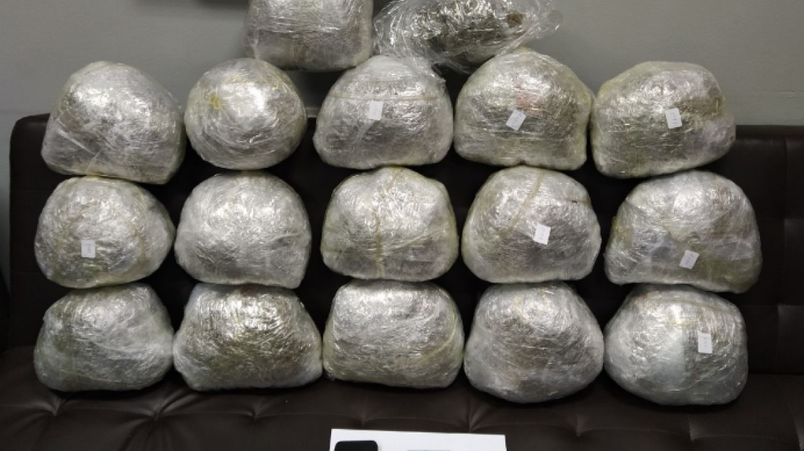 Έβρος - Ναρκωτικά: Με «βιτρίνα» το παιδί θα έβγαζαν 31 κιλά κάνναβης στην Τουρκία