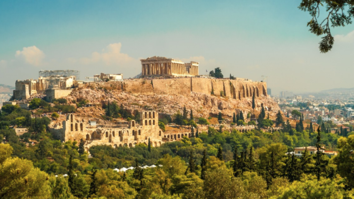 Καιρός: Ανεβαίνει η θερμοκρασία μέχρι το Σάββατο, με τοπικές βροχές - Νέα κακοκαιρία προ των πυλών 