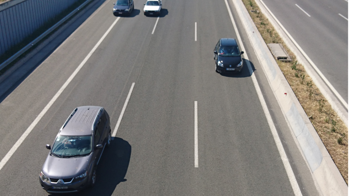 Κίνηση: Χωρίς προβλήματα η κίνηση στην Αχαρνών - Συνεχίζεται το μποτιλιάρισμα στην Παραλιακή 