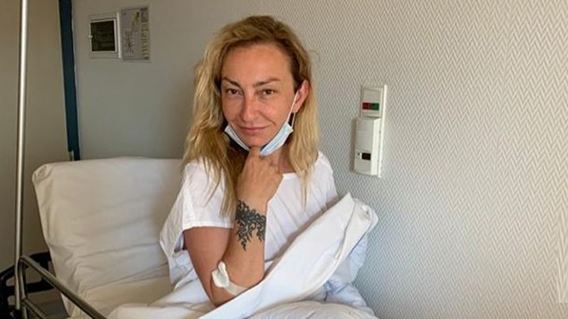 Στο νοσοκομείο η Ρούλα Ρέβη