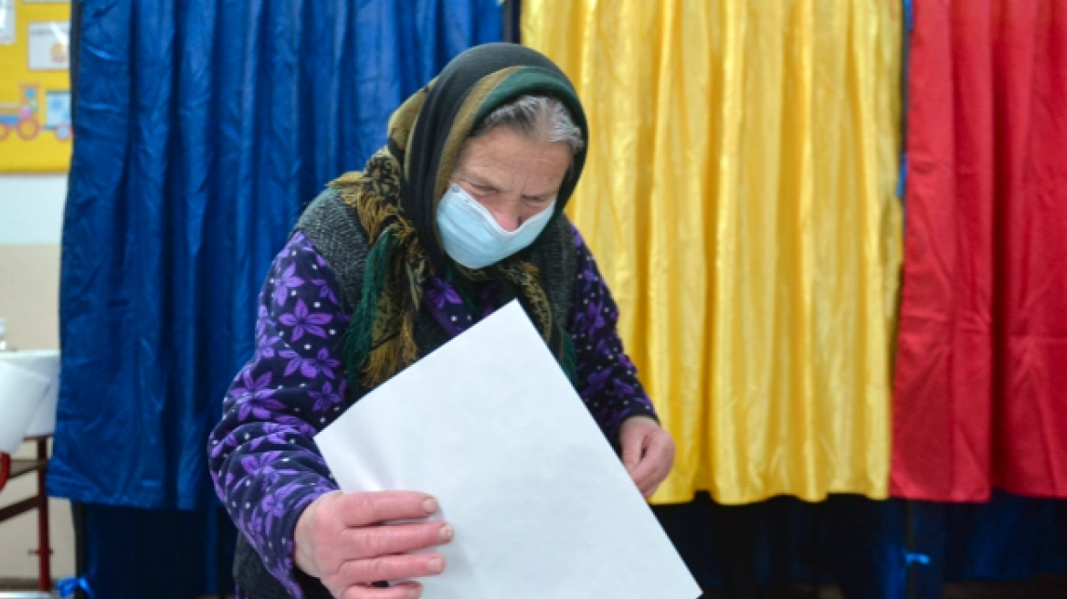 Ρουμανία: Επικαιροποιημένο exit poll δείχνει μικρό προβάδισμα των Σοσιαλδημοκρατών