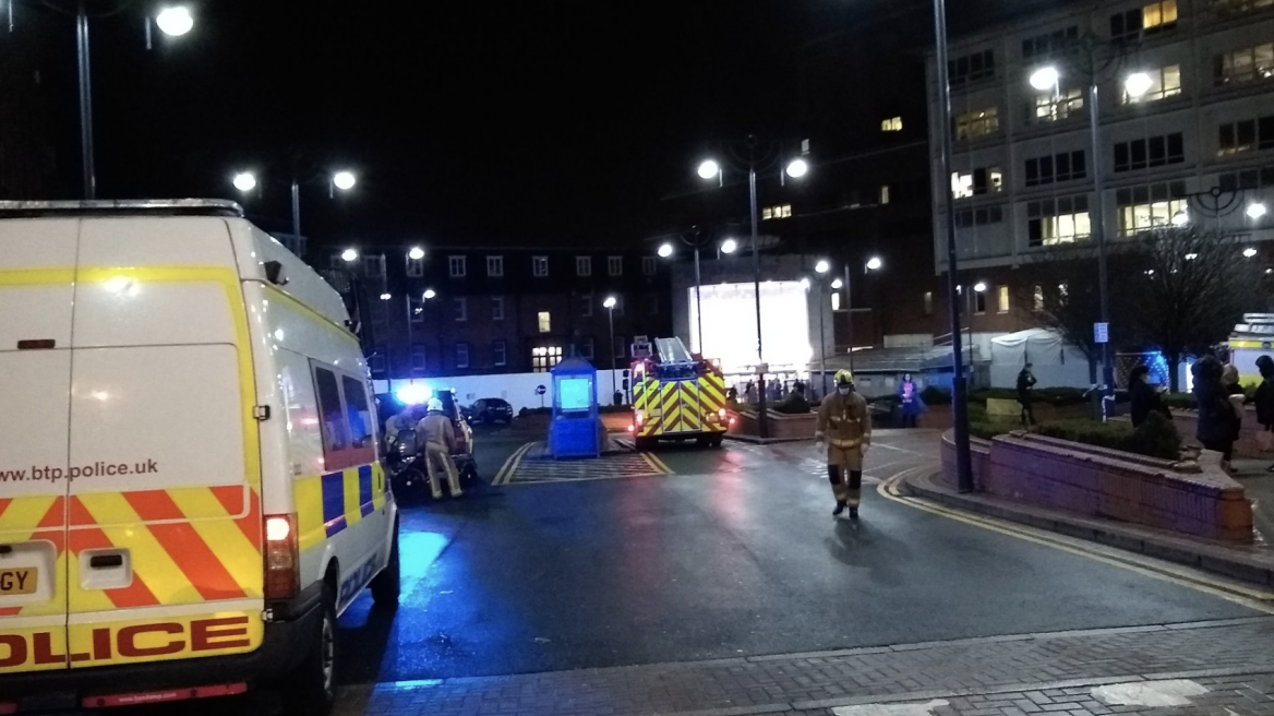 Συναγερμός στην Αγγλία: Τεράστια φωτιά στο νοσοκομείο του Λιντς - Συνελήφθη ο ύποπτος