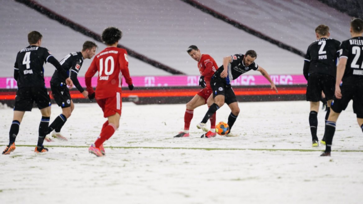 Bundesliga, Μπάγερν-Αρμίνια 3-3: Η πρωταθλήτρια κόσμου... κόλλησε στο χιόνι-Δείτε τα γκολ