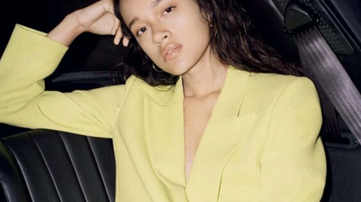 Αυτά είναι τα κομμάτια που ορίζουν ξεκάθαρα το στυλ της άνοιξης