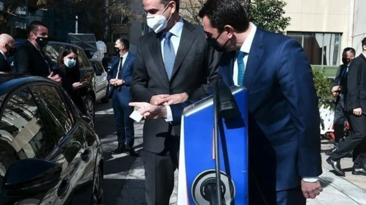 Diesel - Βενζίνη: Ψυχραιμία – Τι εννοούσε ο Πρωθυπουργός; - του Τ. Τρακουσέλλη