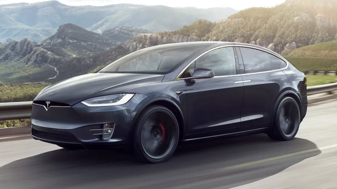 Ένοχη η Tesla – Πληρώνει αποζημιώσεις σε κατόχους αυτοκινήτων...