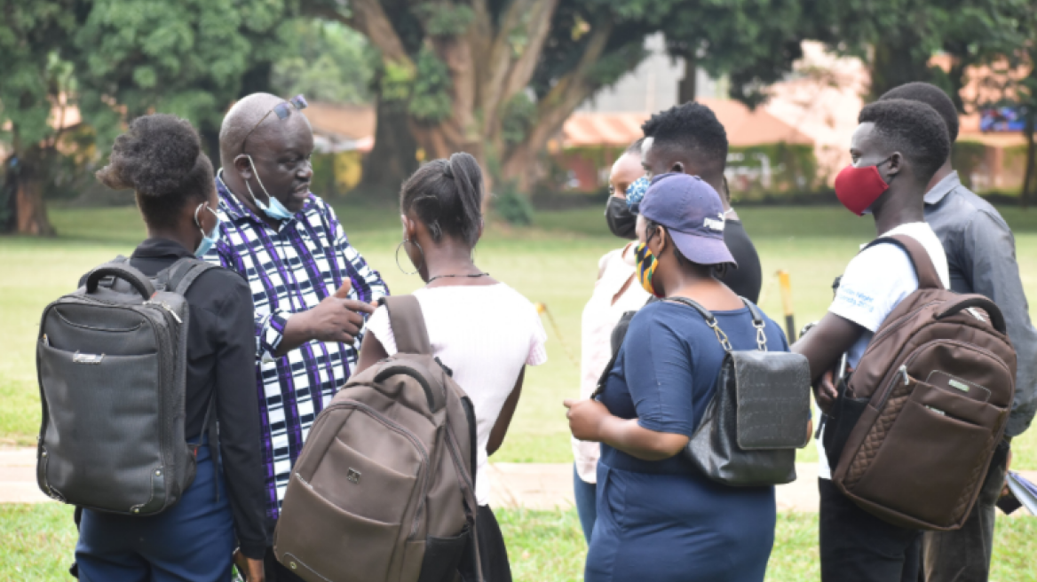 Ουγκάντα: Κλείνουν τα σχολεία για 42 ημέρες λόγω της ραγδαίας αύξησης των κρουσμάτων