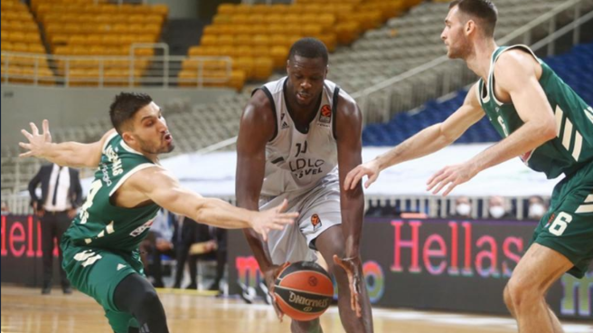  Κλείνει και Φαλ ο Ολυμπιακός! 