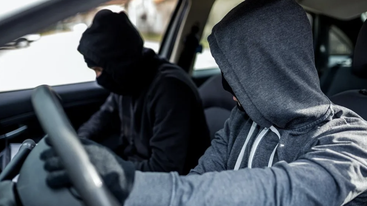 Προσοχή: Σαρώνει ο νέος τρόπος κλοπής αυτοκινήτων - Επιλέγουν Γυναίκες με παιδιά - Σοκαριστικό VIDEO