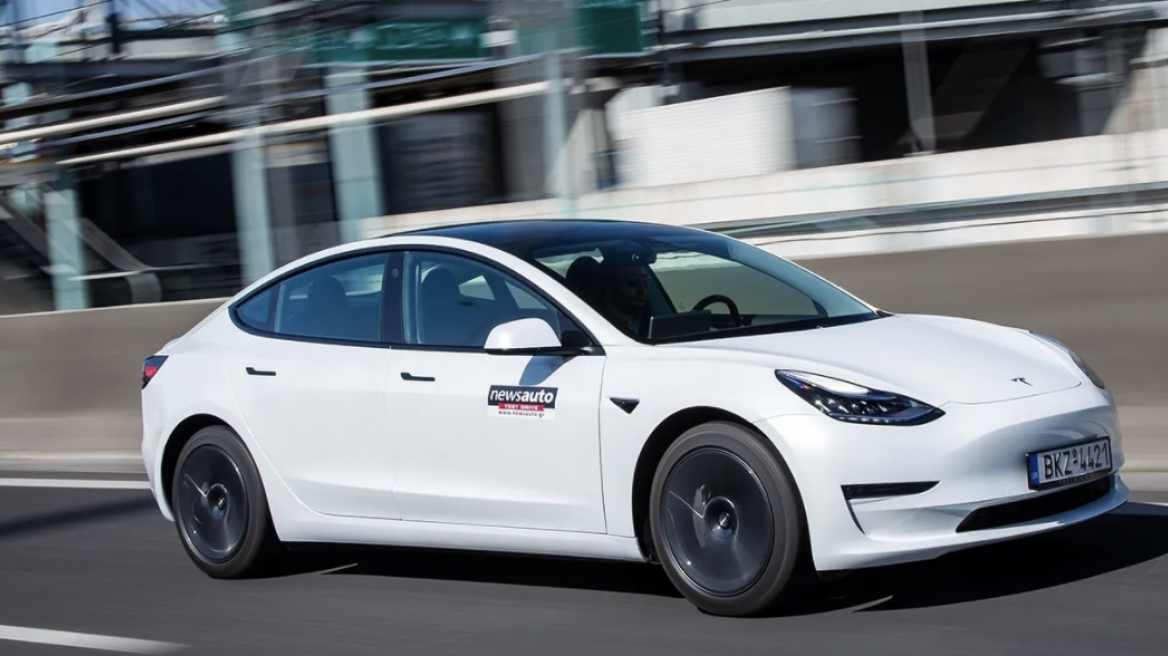 Tesla Model 3 vs BMW 3: Ποιο συμφέρει; (+video)