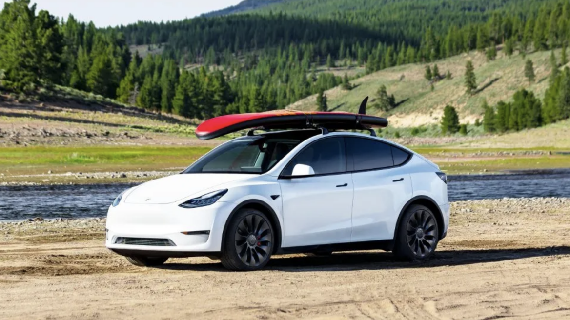 Ηρθε Ελλάδα το νέο SUV της Tesla - Δείτε πόσο κοστίζει