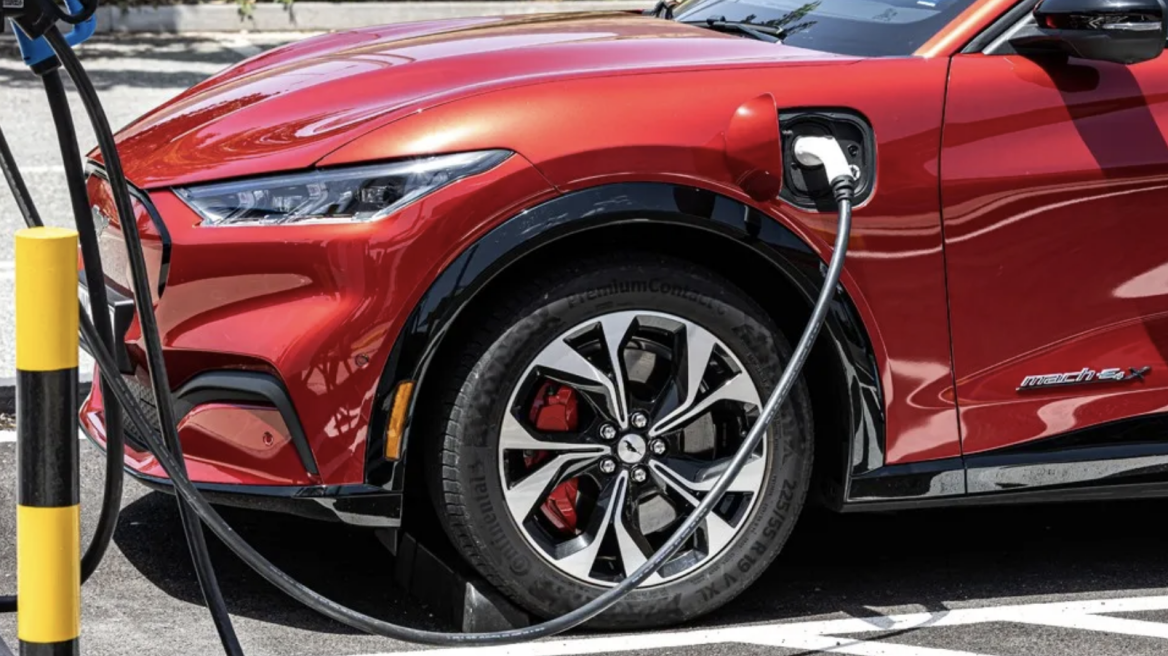 Και όμως: Σύντομα ηλεκτρικό το 1 στα 3 αυτοκίνητα...