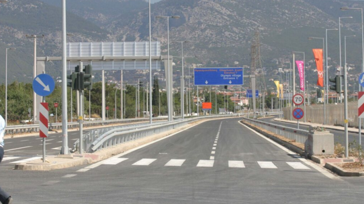 Εθνική οδός: Κυκλοφοριακές ρυθμίσεις στον ανισόπεδο κόμβο Καλυφτάκη - Μέχρι πότε παραμένει κλειστή η έξοδος προς Αθήνα