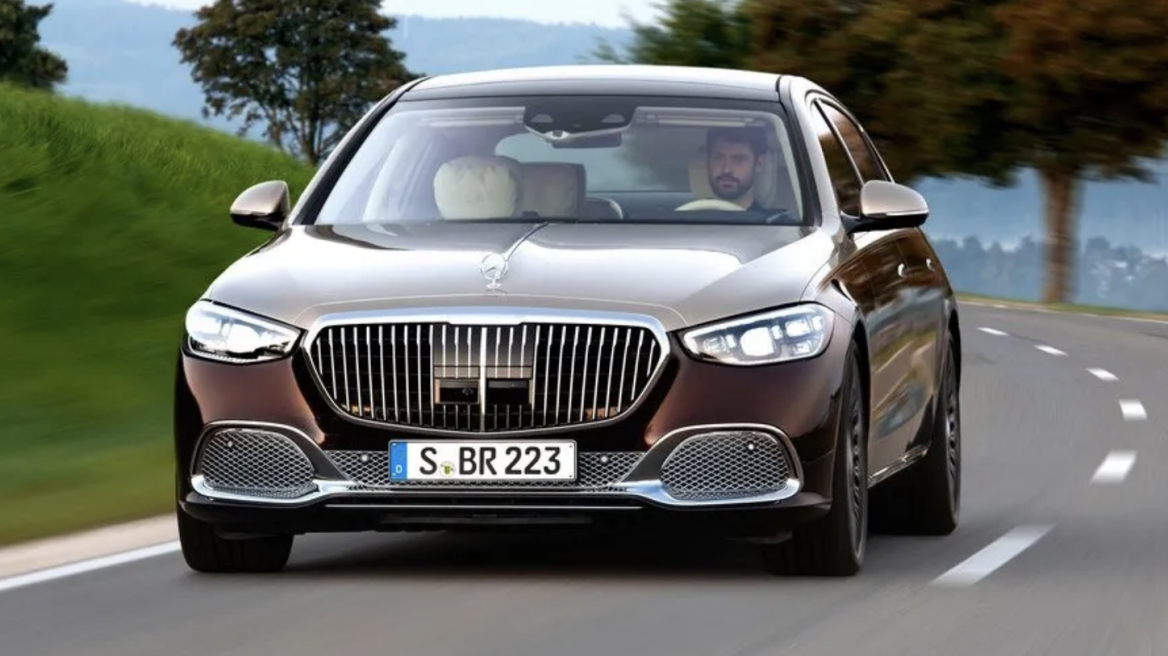 Ελλάδα: Φόροι φωτιά για το αυτοκίνητο της Mercedes 