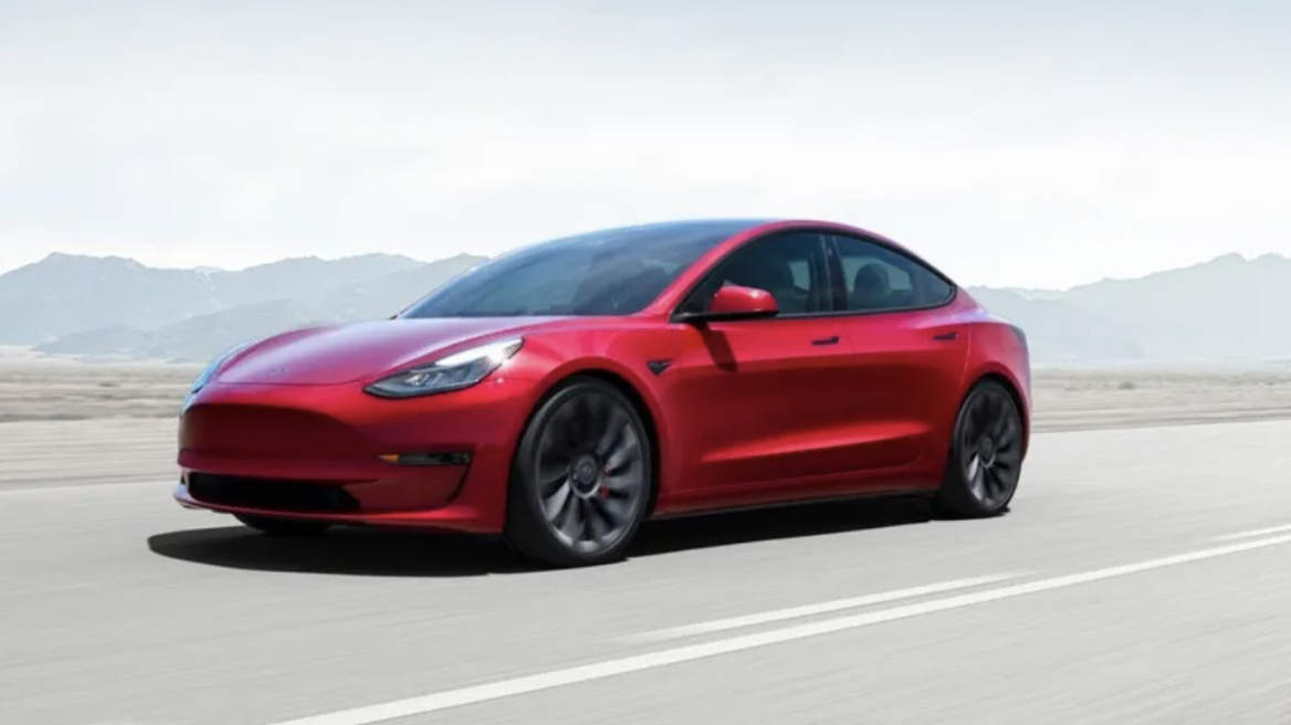 Μηδενικές οι πωλήσεις της Tesla στην Ελλάδα...