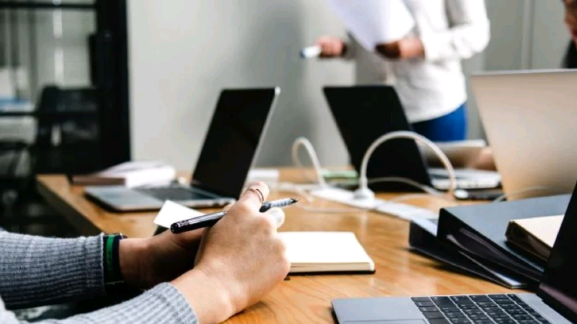 Υπουργείο Εργασίας: Από 1η Σεπτεμβρίου οι αιτήσεις για τις 2.090 θέσεις στο Δημόσιο 